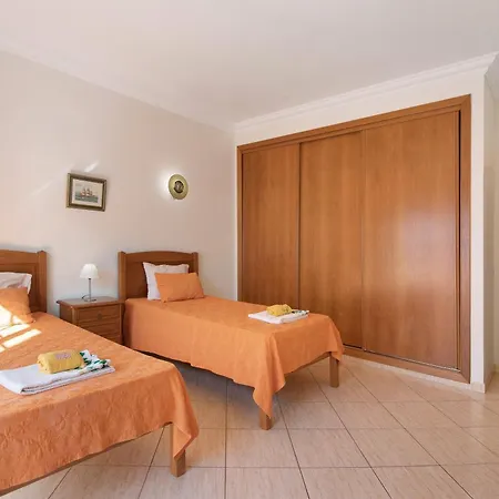 Solar Andorinhas * アルブフェイラ